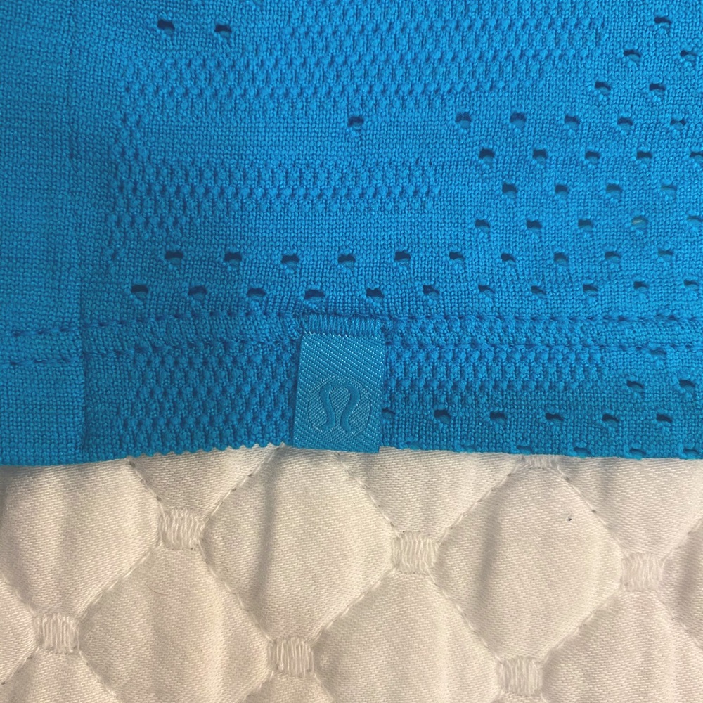 Lululemon TRAIN TO BE TANK  size 8